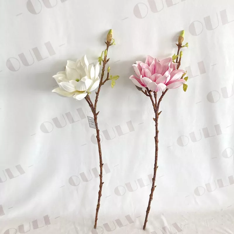 Sztuczny kwiat magnolii